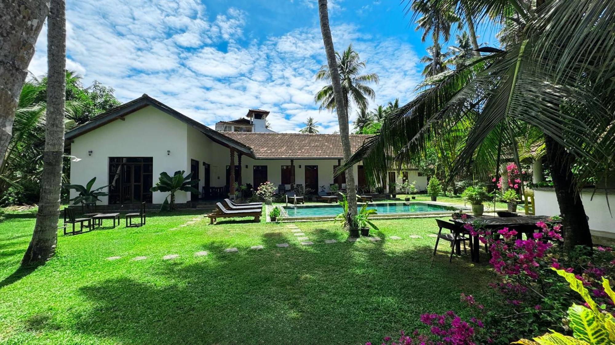 Villa Hiriketiya Dickwella Exterior photo