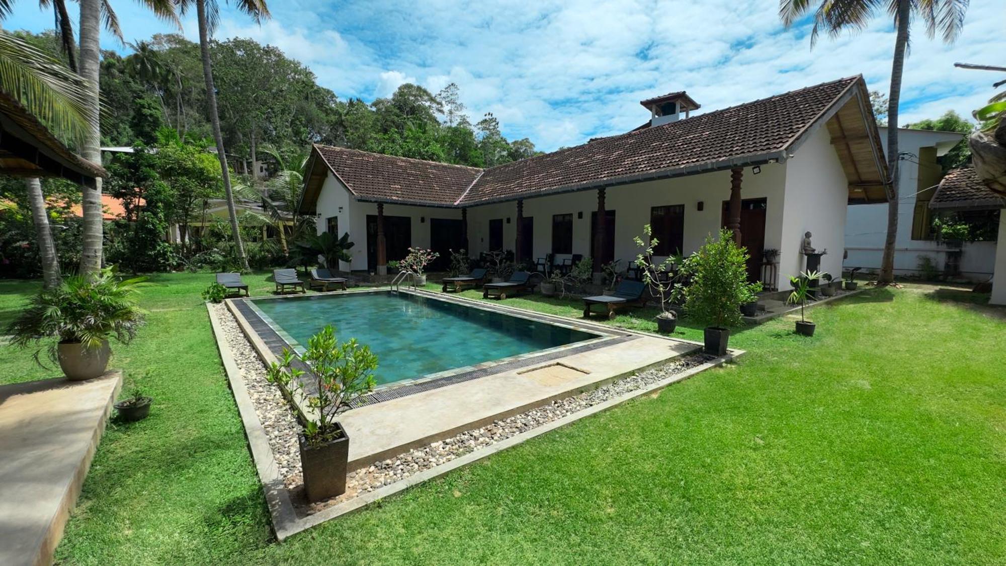 Villa Hiriketiya Dickwella Exterior photo